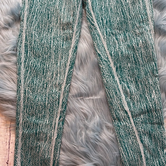 Buff Bunny Jacquard Teal High Rise Textured Leggings sz S - Picture 6 of 9